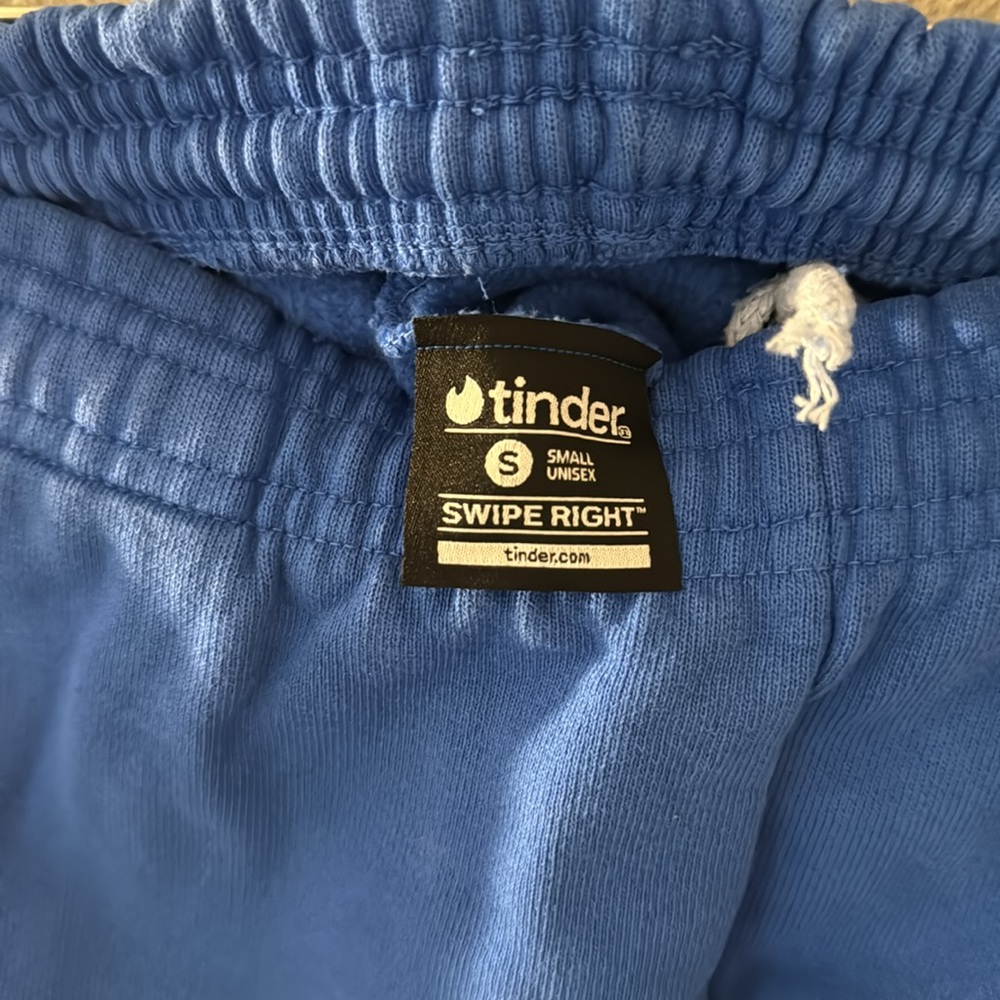 Tinder Boxing Athletic Shorts Drawstring Swipe Left / Right Dating App Small - Picture 3 of 5